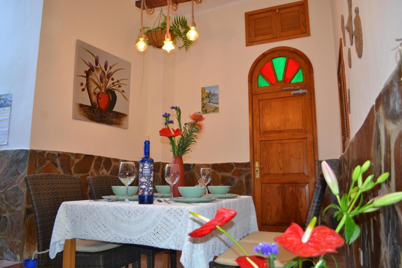 Casa Alamo Agaete Hotell Agaete  Eksteriør bilde